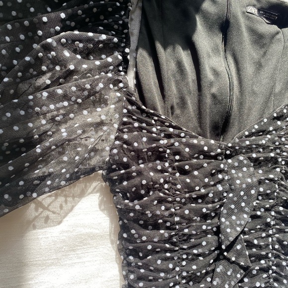 ZARA BODYCON MINI DRESS - Picture 3 of 4